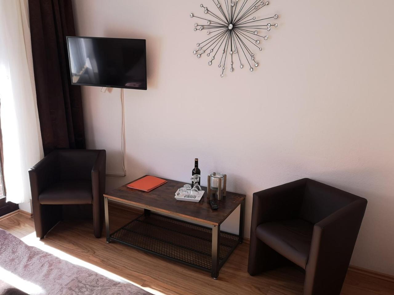 Hotel Waldsee Waldachtal Bagian luar foto